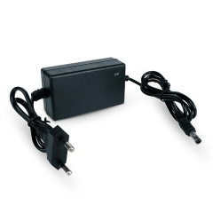 Fonte Chaveada 12V 5A Conector P4 