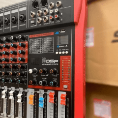 Mesa 16 Canais Soundvoice MR162 Rubi